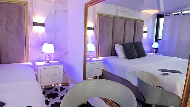 marthinafox  online show from 03.05.26