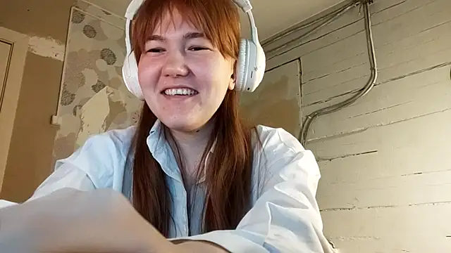 DinaFirebird online show from 03.06.26