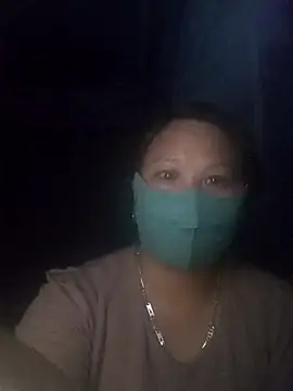 Snapshot of Heylen_hooo chatting on 02.25.26 Heylen hooo online show from 02.25.26