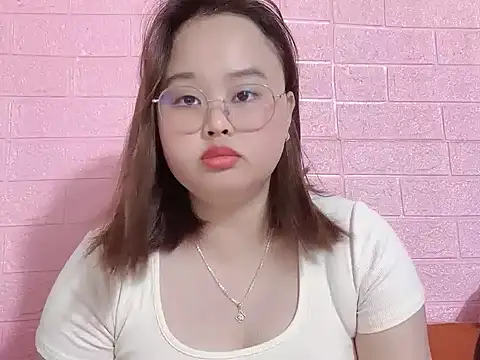 Snapshot of Vani568 chatting on 05.28.26 Vani568 online show from 05.28.26