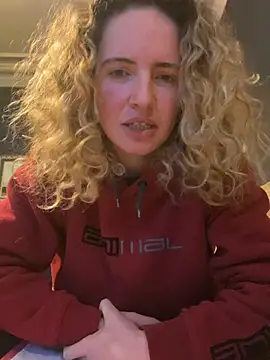 curlyirishgirl online show from 03.02.26