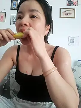 Snapshot of Ivy_Trix2 chatting on 03.02.26 Ivy Trix2 online show from 03.02.26