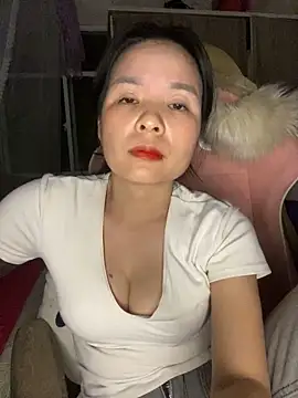 Ivy Trix2 online show from 03.13.26