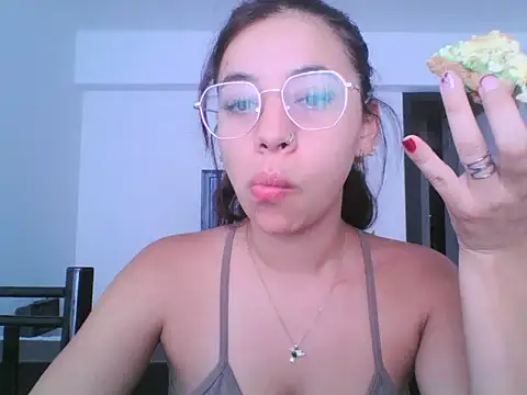 Nanuchis online show from 02.27.26