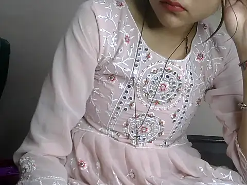 Aani 0 online show from 04.20.26