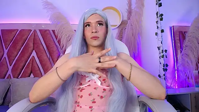 Snapshot of Evelyn_Thomas chatting on 03.02.26 Evelyn Thomas online show from 03.02.26