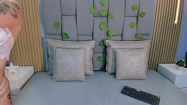 Snapshot of ValeriaRose_ chatting on 03.04.26 ValeriaRose online show from 03.04.26