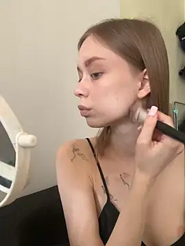 Snapshot of CarolinaMaison chatting on 03.20.26 CarolinaMaison online show from 03.20.26