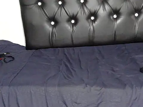 Snapshot of GripGoddess chatting on 03.03.26 GripGoddess online show from 03.03.26