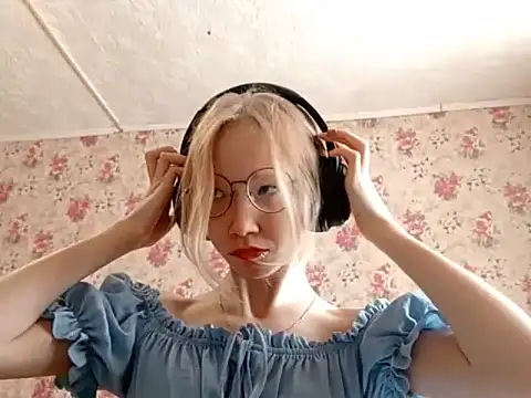 SoniqBliss online show from 02.27.26