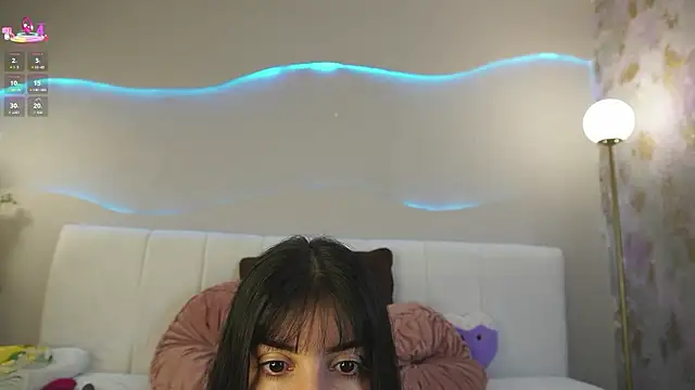 Snapshot of ValeryMoonx chatting on 03.04.26 ValeryMoonx online show from 03.04.26