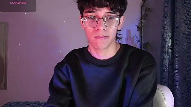 Snapshot of noah_millerx chatting on 03.02.26 noah millerx online show from 03.02.26