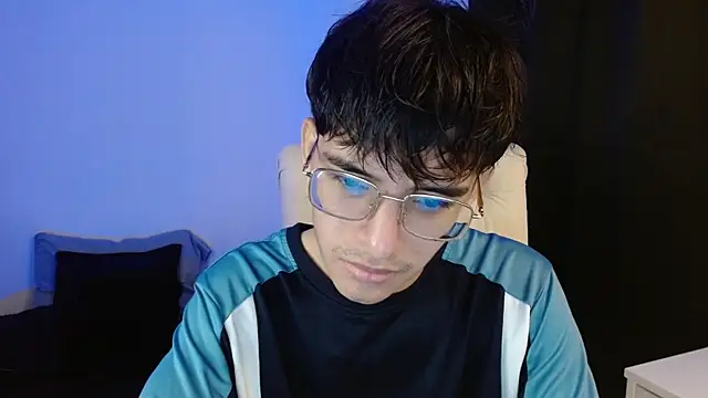 Snapshot of noah_millerx chatting on 07.10.26 noah millerx online show from 07.10.26