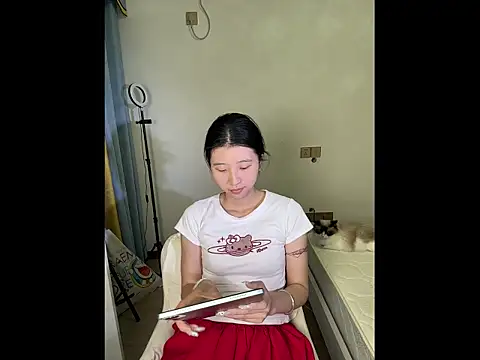 Y--F--LOVE online show from 04.19.26