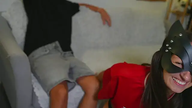 Snapshot of RickandMolly chatting on 03.03.26 RickandMolly online show from 03.03.26