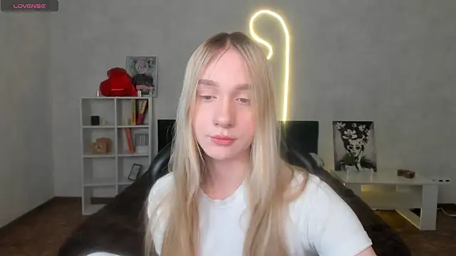 Snapshot of MellliissaDrream chatting on 03.04.26 MellliissaDrream online show from 03.04.26