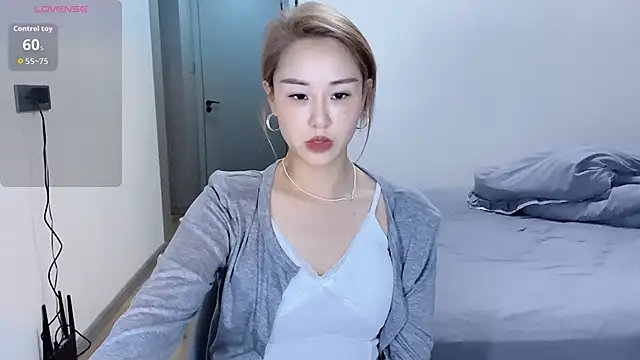 xiaolu-686 online show from 04.15.26