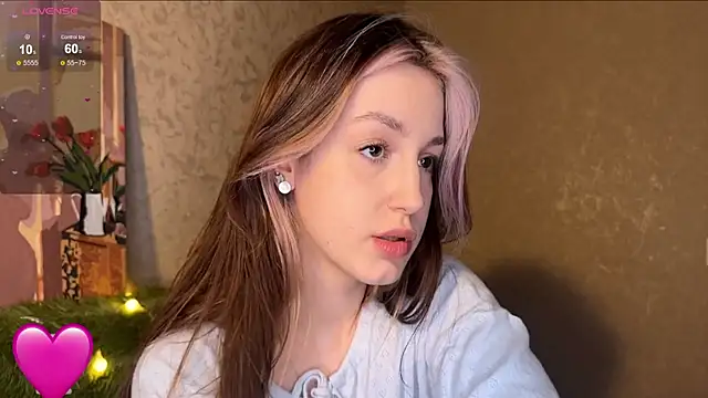 Snapshot of caramel_55 chatting on 03.04.26 caramel 55 online show from 03.04.26