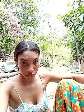 ginevere 20 online show from 04.08.26