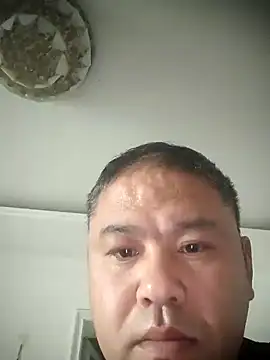 Snapshot of wanggang880903 chatting on 02.27.26 wanggang880903 online show from 02.27.26