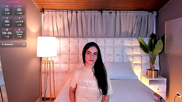 Samantha Velle online show from 06.04.26