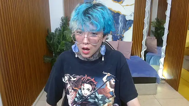 Lyra tay online show from 04.15.26