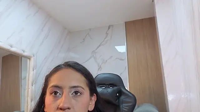 Lola roses tf online show from 03.08.26