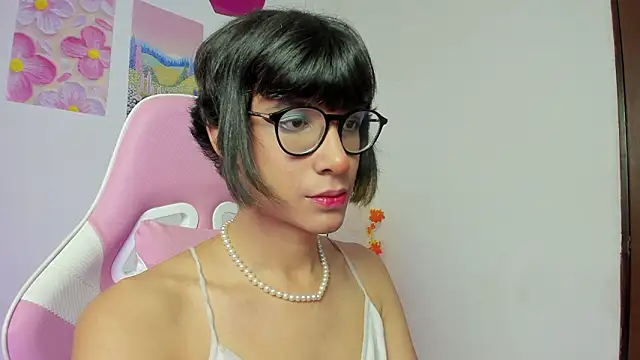 Snapshot of Madeline_21 chatting on 03.04.26 Madeline 21 online show from 03.04.26