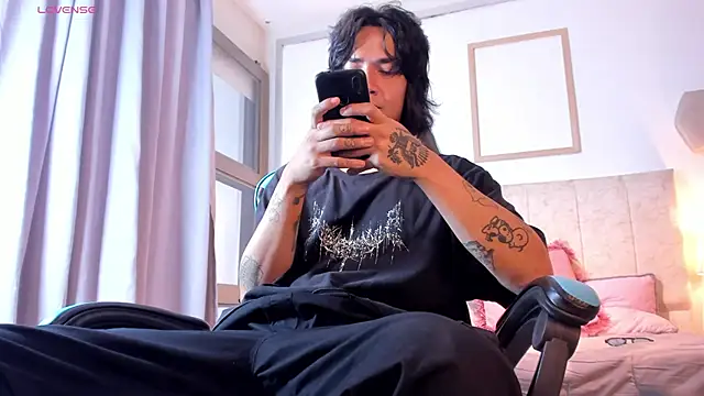 Snapshot of so_pop chatting on 03.04.26 so pop online show from 03.04.26