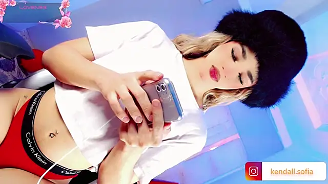 Sophiaa doll  online show from 04.24.26
