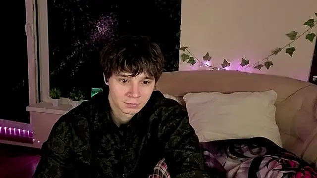 AnthonyCuutie online show from 04.18.26