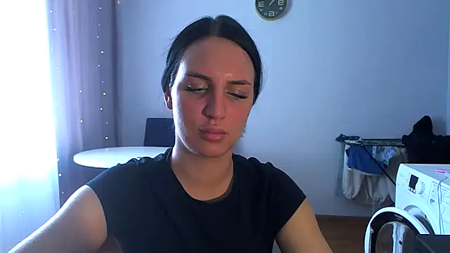 Snapshot of imvika chatting on 04.23.26 imvika online show from 04.23.26