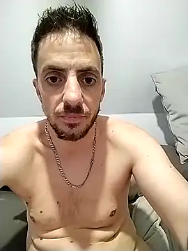 hommebi64 online show from 03.02.26