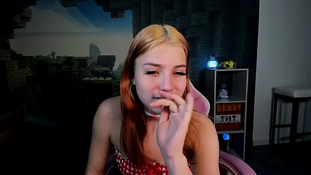 RosaFowler online show from 03.01.26