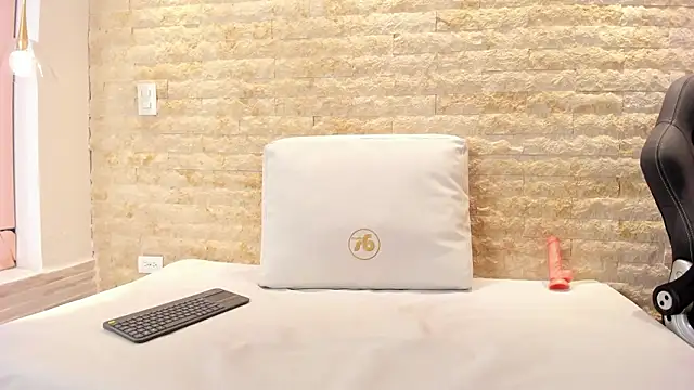 anny scotte online show from 03.04.26