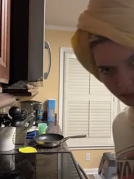 Snapshot of Rainsworld420 chatting on 03.04.26 Rainsworld420 online show from 03.04.26