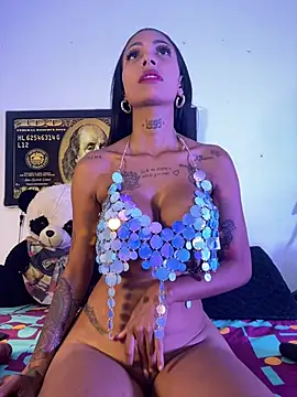 Snapshot of Antonella-smitt chatting on 07.15.26 Antonella-smitt online show from 07.15.26