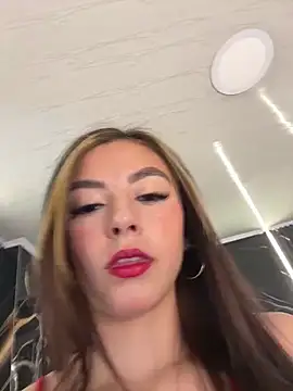   Nahomy online show from 03.03.26