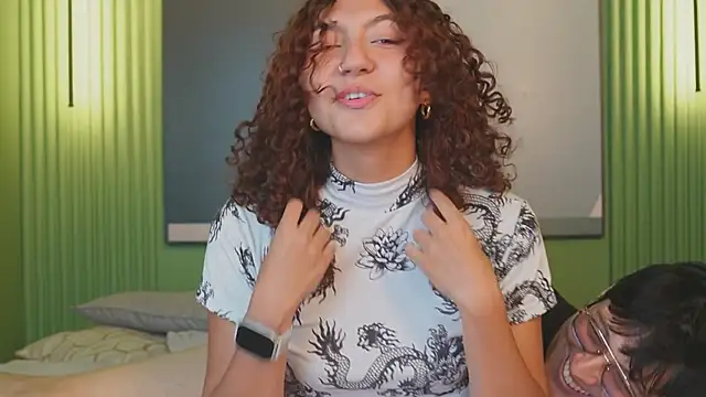 Mia and Belmonth online show from 04.18.26