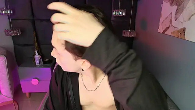 hollannd  online show from 04.11.26