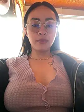 Anni Rose online show from 04.07.26