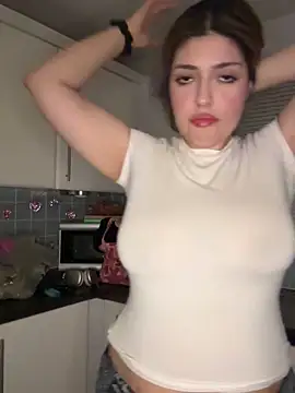 Snapshot of donya_star chatting on 03.14.26 donya star online show from 03.14.26