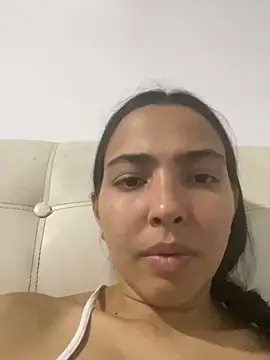 Snapshot of allyson-cute03 chatting on 03.05.26 allyson-cute03 online show from 03.05.26