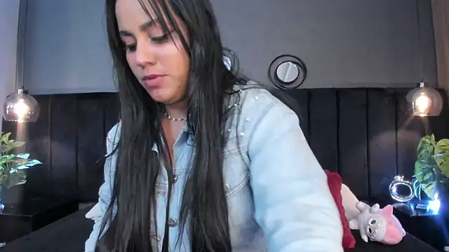 alejandra  garcia online show from 05.13.26