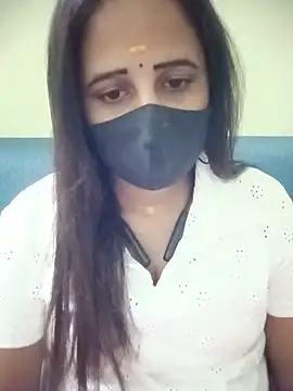 Snapshot of Tamil_Rani- chatting on 06.18.26 Tamil Rani- online show from 06.18.26