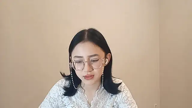 SolvedGlobe online show from 04.10.26