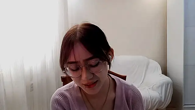 Snapshot of SolvedGlobe chatting on 05.30.26 SolvedGlobe online show from 05.30.26
