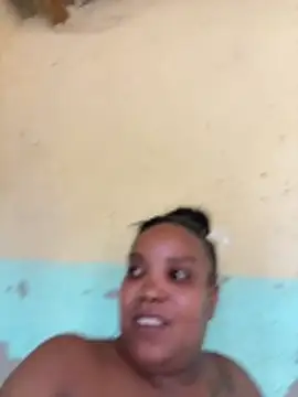 friendlybitch22 online show from 04.01.26