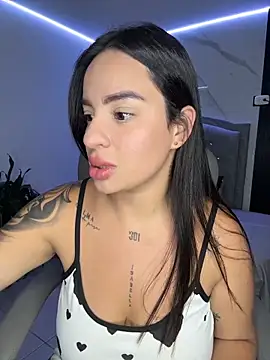 Lisabrown 23 online show from 04.21.26