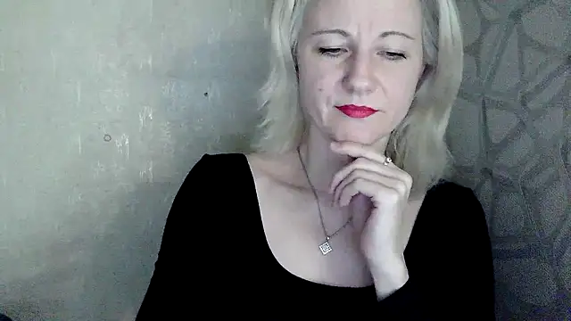 Katerina-Kissa online show from 04.18.26